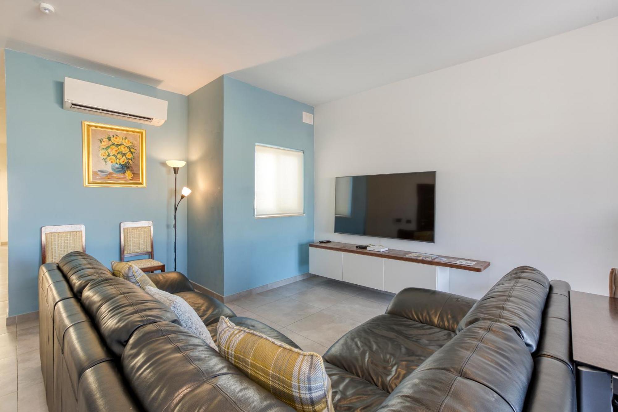 Annitchka Mansions - Penthouse In Central Malta Birkirkara Exterior photo
