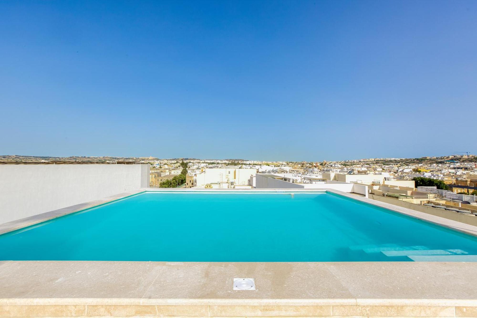 Annitchka Mansions - Penthouse In Central Malta Birkirkara Exterior photo